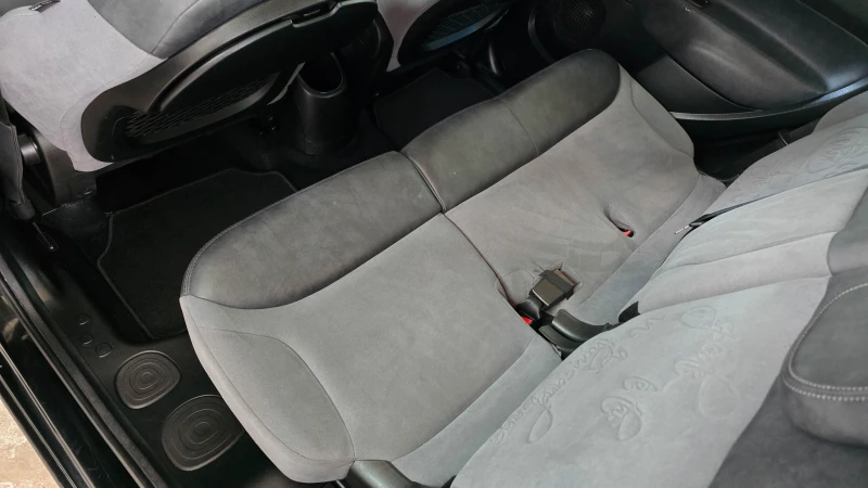 Fiat 500L 1.6* 7места* , снимка 12 - Автомобили и джипове - 51732821