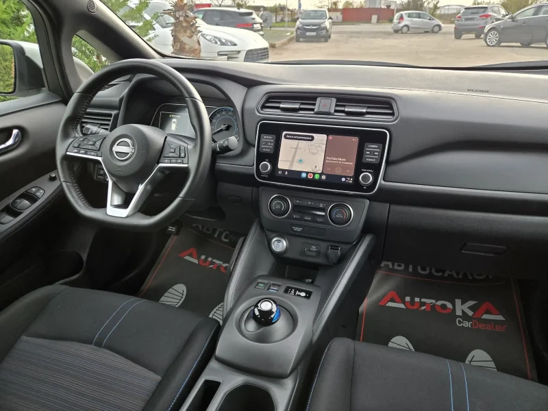Nissan Leaf  40KW= 10.000km!!!= НЕРАЗЛИЧИМ ОТ НОВ!= DISTRONIC, снимка 13 - Автомобили и джипове - 52459262
