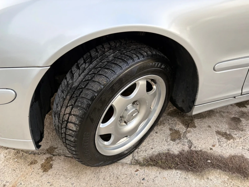 Mercedes-Benz C 220 2.2 CDI НОВ ВНОС АВТОМАТИК, снимка 15 - Автомобили и джипове - 52516632