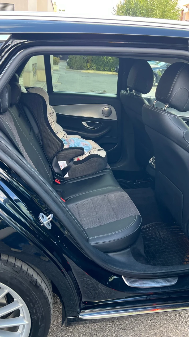 Mercedes-Benz E 220, снимка 7 - Автомобили и джипове - 52662202
