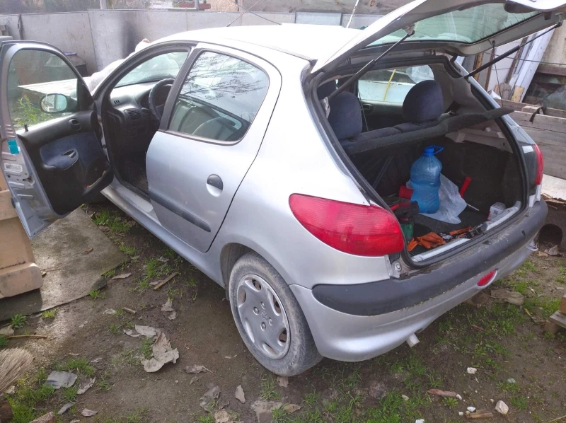 Peugeot 206, снимка 6 - Автомобили и джипове - 52723414
