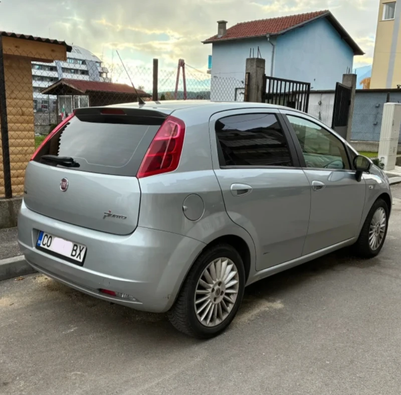 Fiat Punto 1.2 65к.с обслужен от-до, снимка 2 - Автомобили и джипове - 53208459