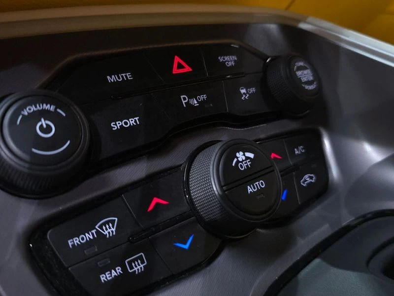 Dodge Challenger 5.7 5.7 Automatic КРАЙНА ЦЕНА: 58897 EUR, снимка 17 - Автомобили и джипове - 55967145