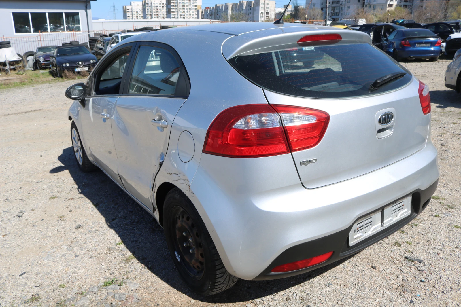 Kia Rio 1.2i - изображение 4