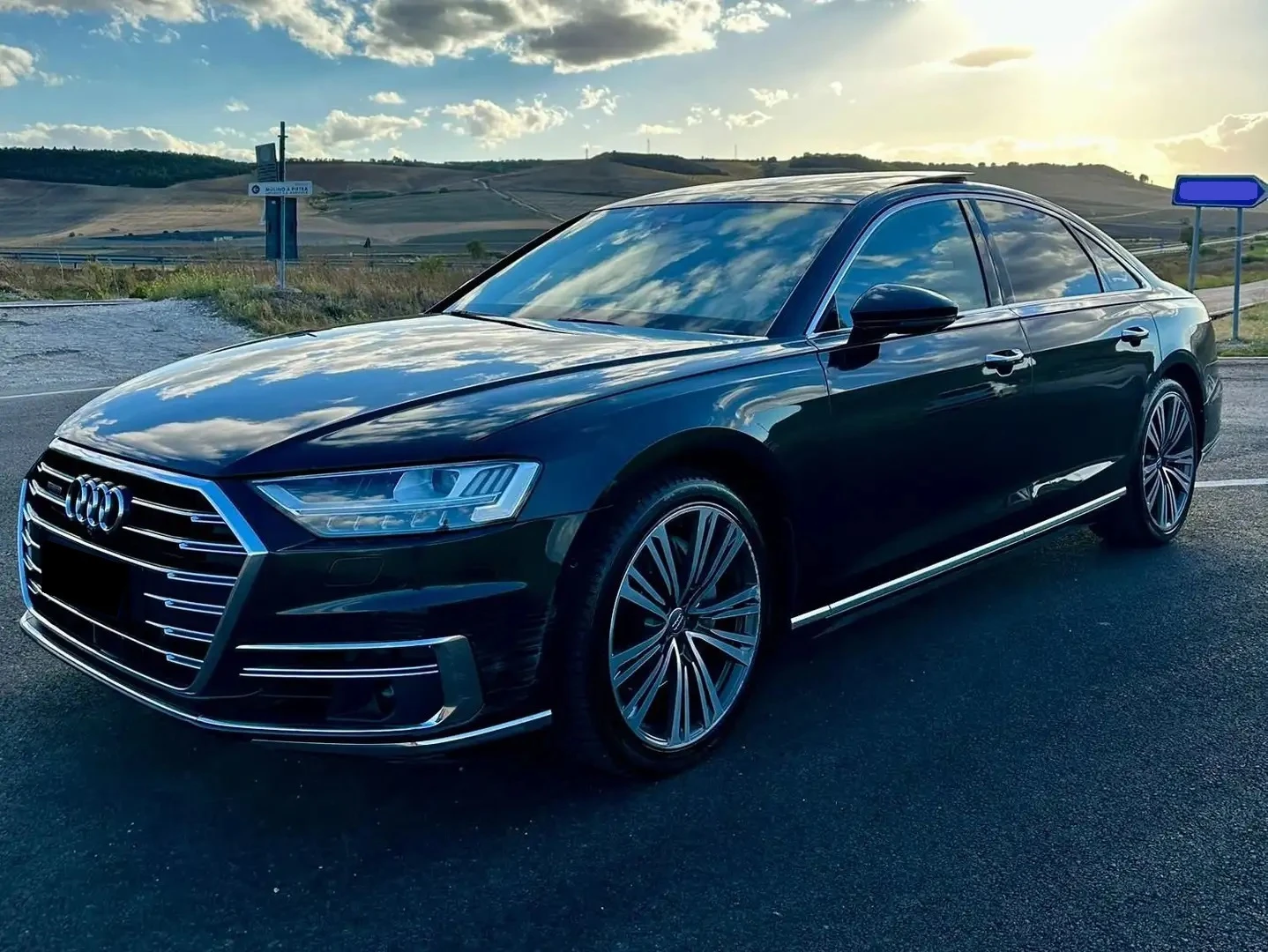 Audi A8 50TDI Quattro - изображение 2