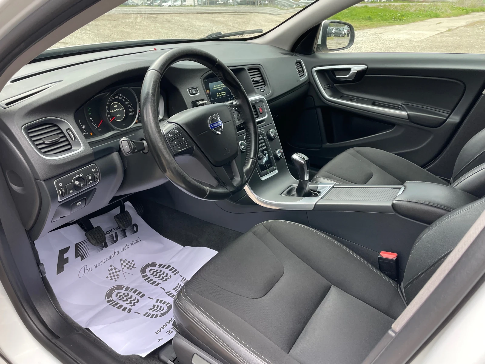 Volvo V60 2.0TDI-150-FEIS-ITALIA | Mobile.bg — изображение 13