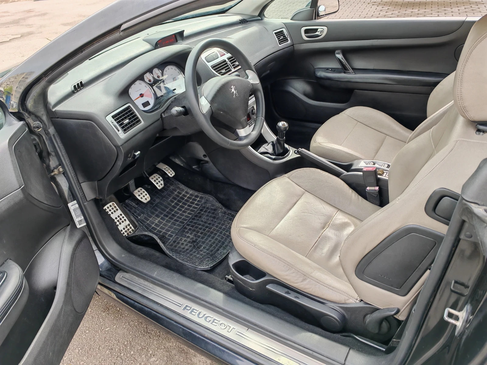 Peugeot 307 CC - изображение 8