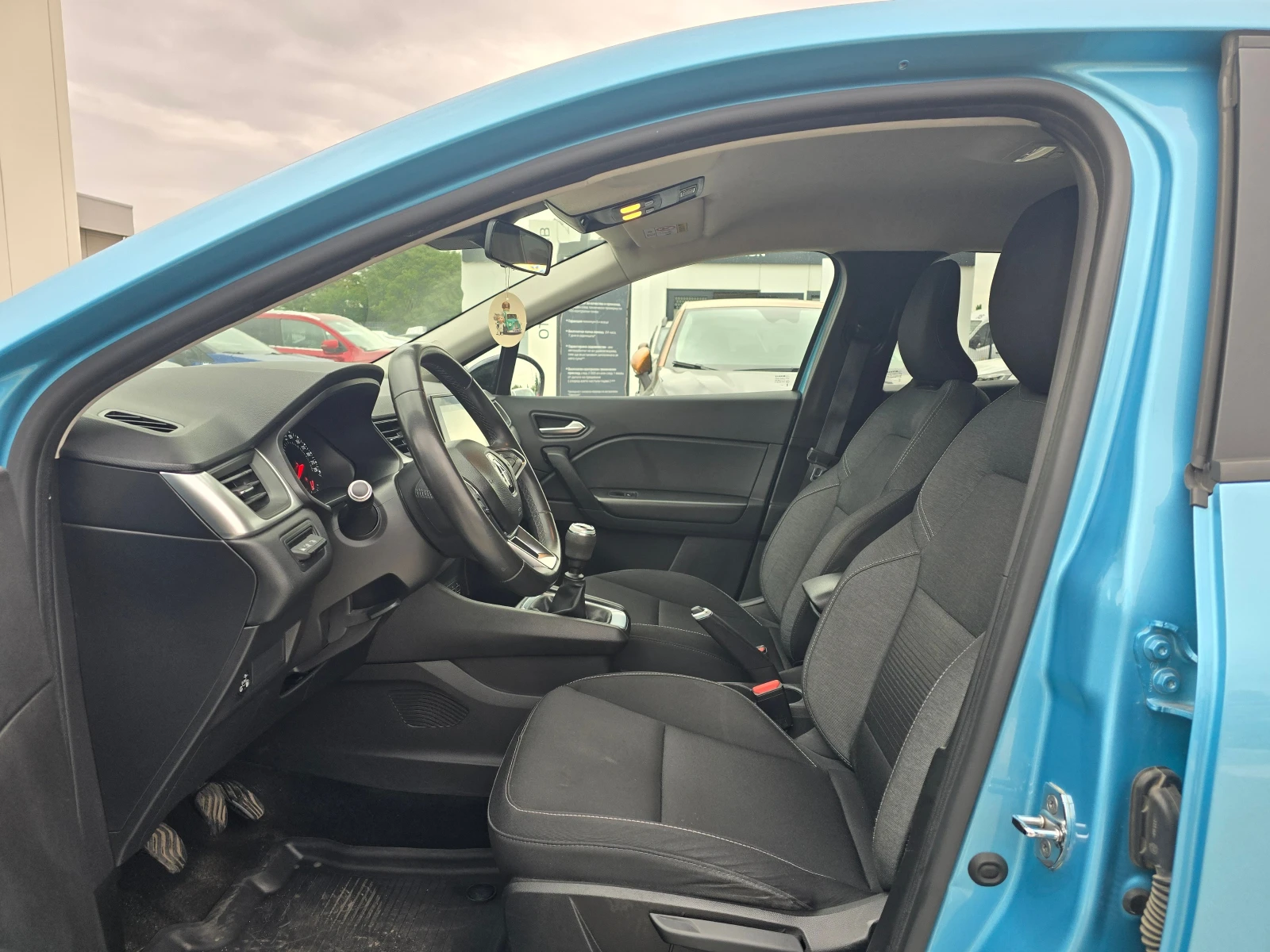 Renault Captur 1.0 Tce LPG - изображение 6