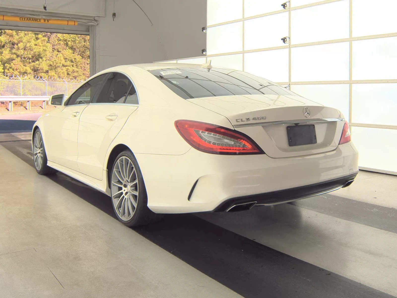 Mercedes-Benz CLS 400 Designo* Panorama* Memory* Massage*  - изображение 5