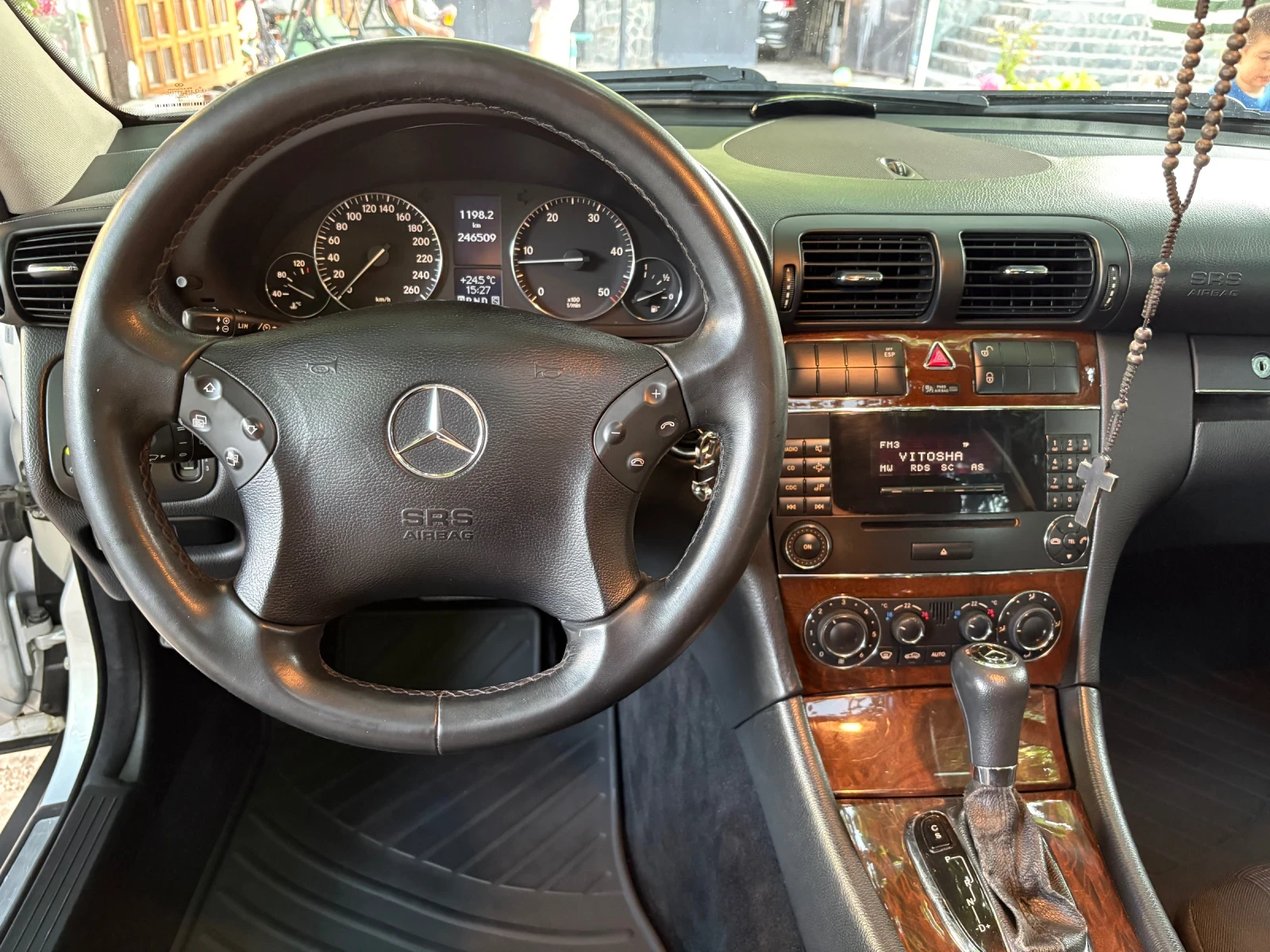 Mercedes-Benz C 220 2.2 CDI НОВ ВНОС С КЛИМАТИК ЛИЗИНГ , снимка 7 - Автомобили и джипове - 52516632
