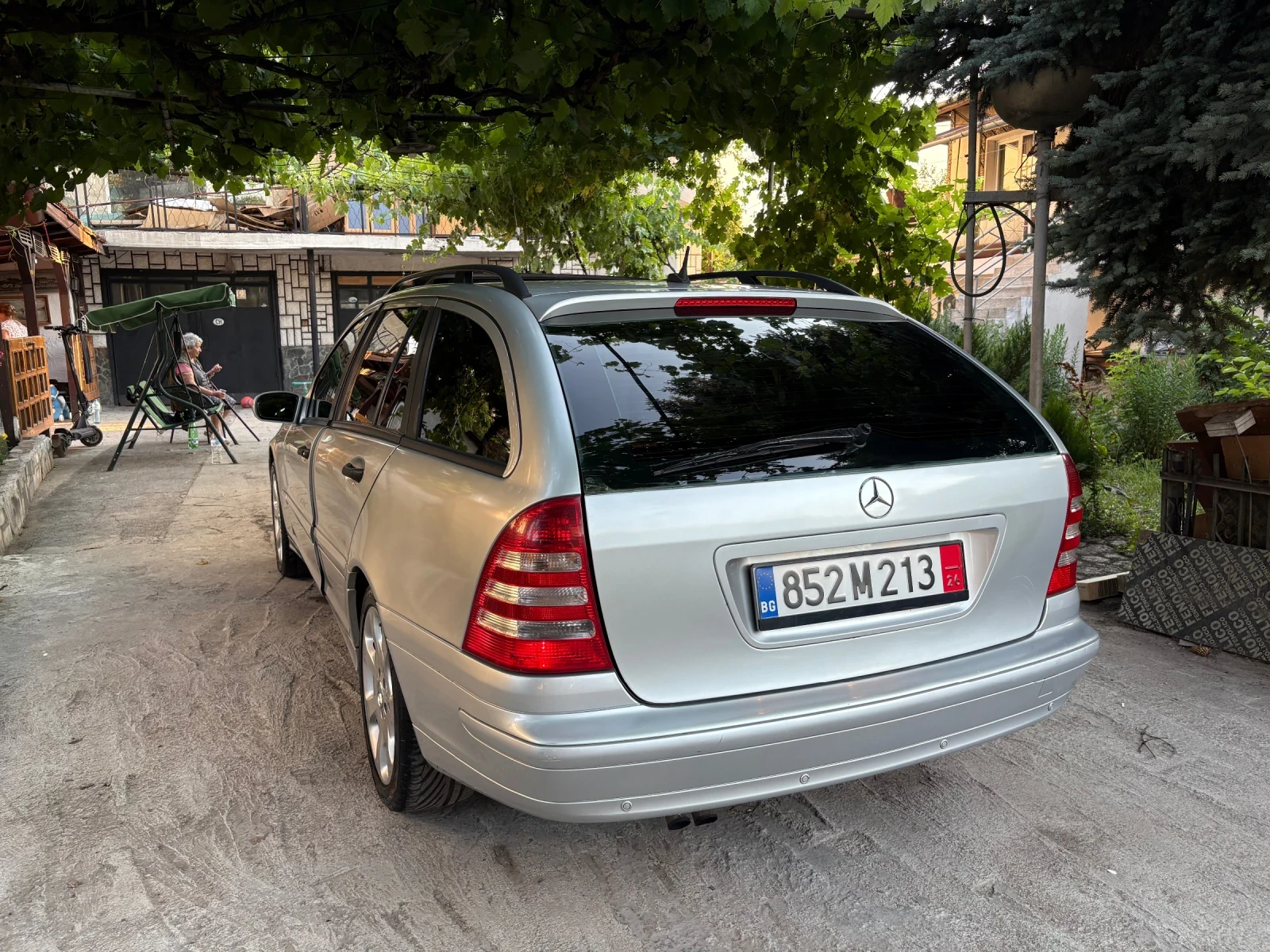 Mercedes-Benz C 220 2.2 CDI НОВ ВНОС С КЛИМАТИК ЛИЗИНГ , снимка 4 - Автомобили и джипове - 52516632
