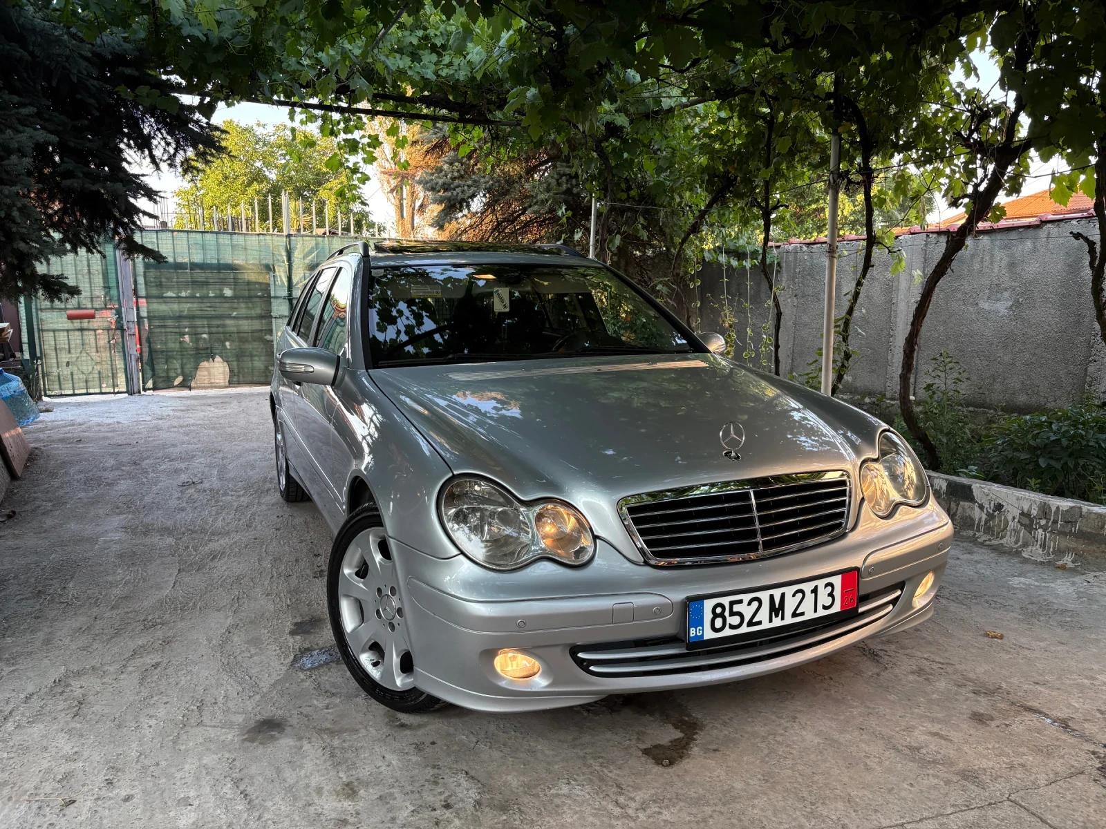 Mercedes-Benz C 220 2.2 CDI НОВ ВНОС С КЛИМАТИК ЛИЗИНГ , снимка 2 - Автомобили и джипове - 52516632