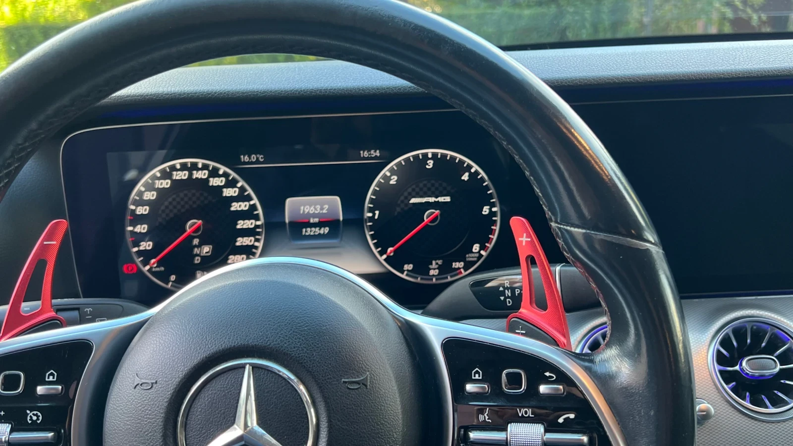 Mercedes-Benz E 220  - изображение 9