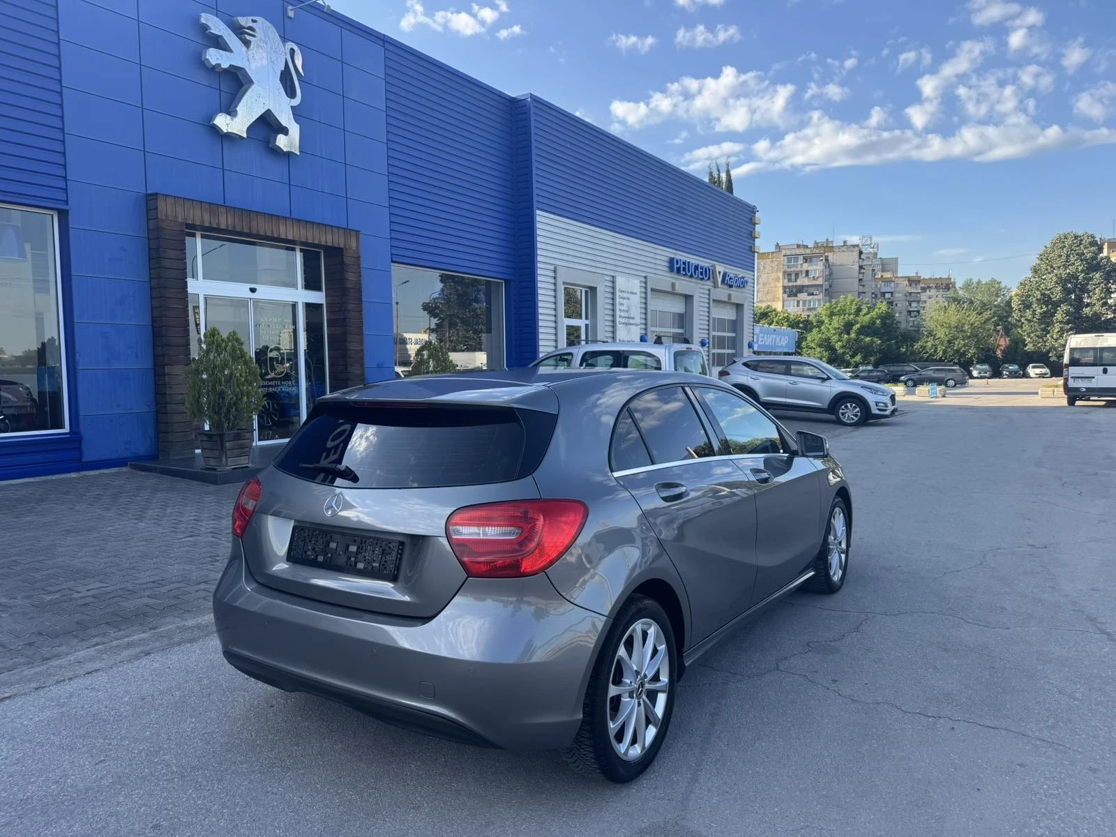 Mercedes-Benz A 180  - изображение 6