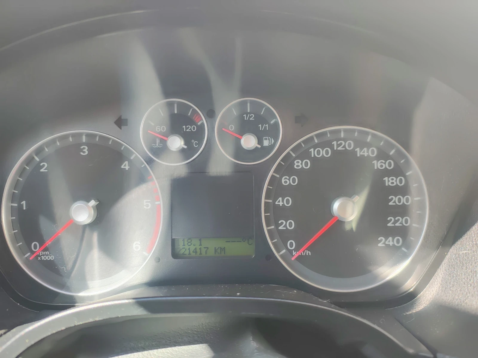 Ford Focus 2.0 TDCI GHIA, снимка 9 - Автомобили и джипове - 53765090