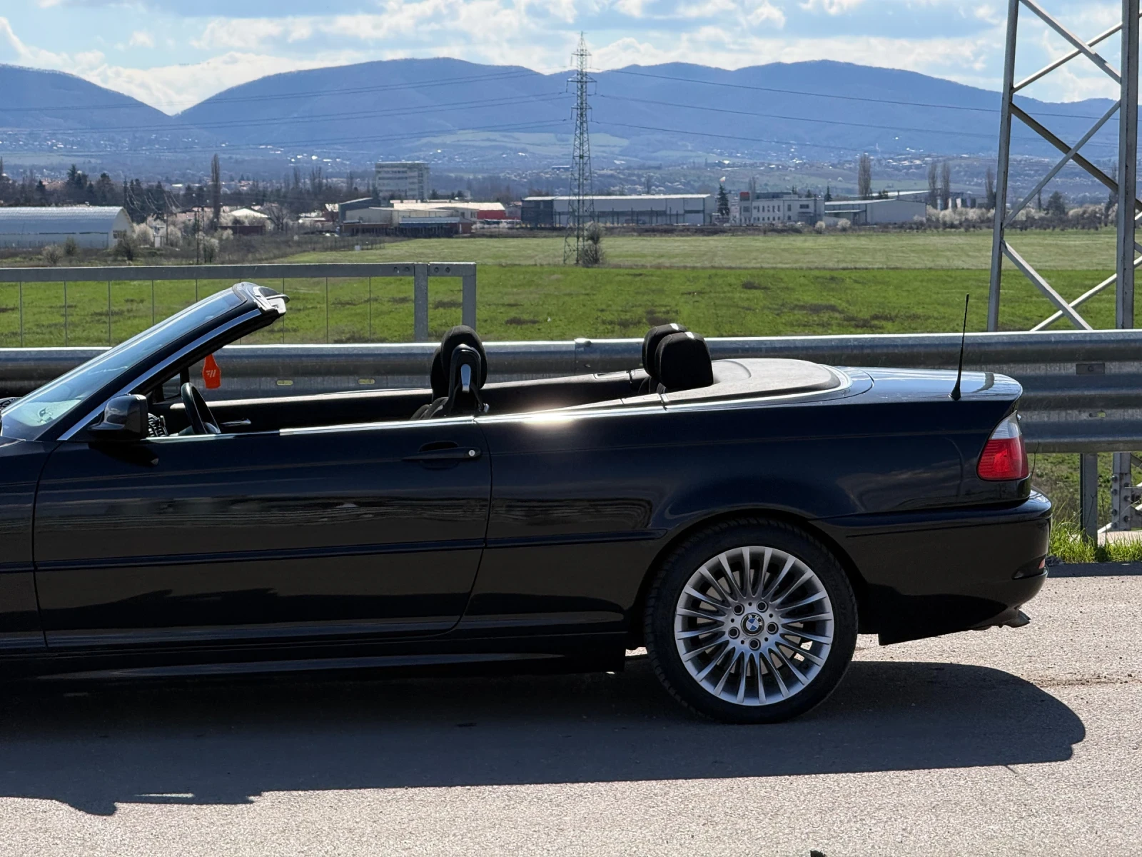 BMW 330 204 коня, снимка 3 - Автомобили и джипове - 53864959