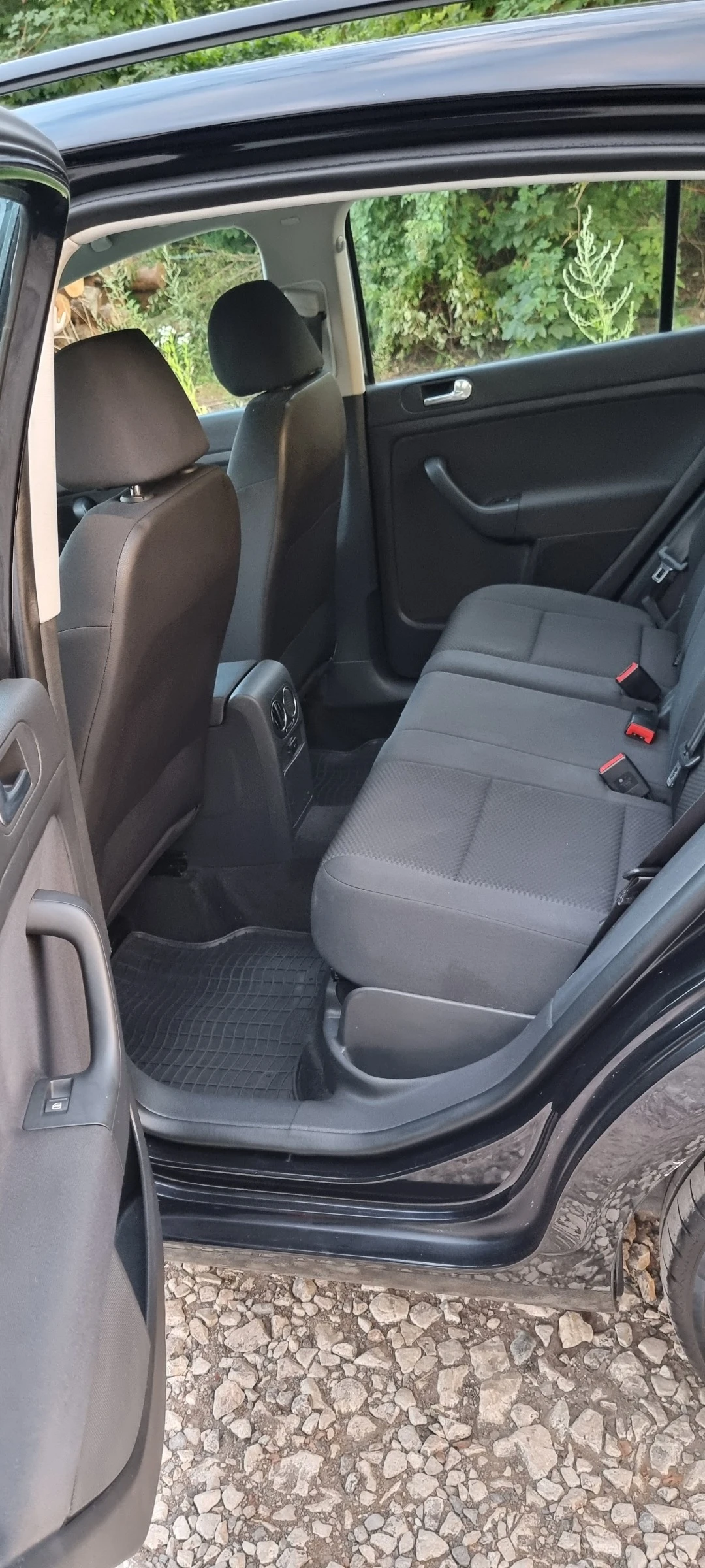 VW Golf Plus 2.0 TDI, снимка 16 - Автомобили и джипове - 54031574