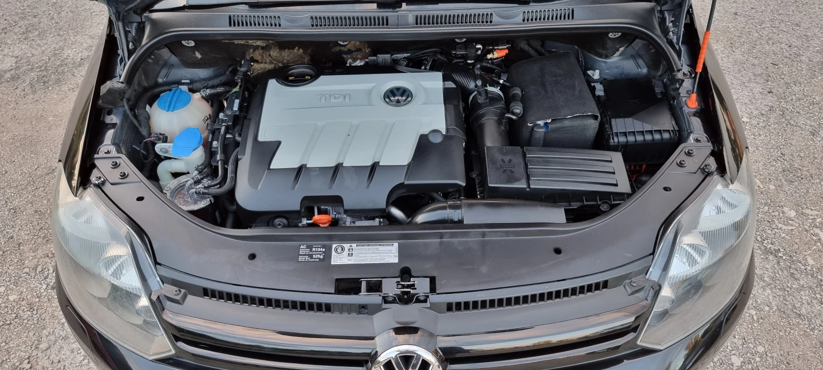 VW Golf Plus 2.0 TDI, снимка 15 - Автомобили и джипове - 54031574