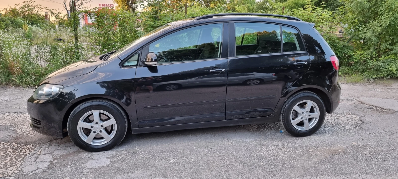 VW Golf Plus 2.0 TDI, снимка 6 - Автомобили и джипове - 54031574