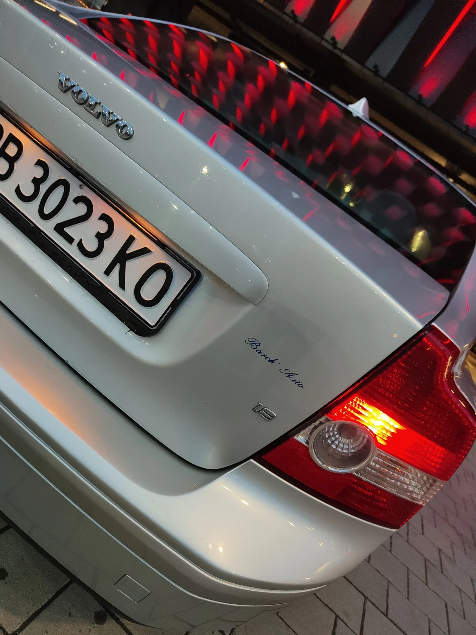 Volvo S40 1.8 ГАЗ/БЕНЗИН, снимка 4 - Автомобили и джипове - 54117055