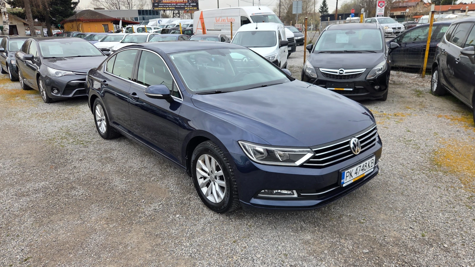 VW Passat 1.4i DSG ГАЗ.ИНЖ., снимка 2 - Автомобили и джипове - 54226465