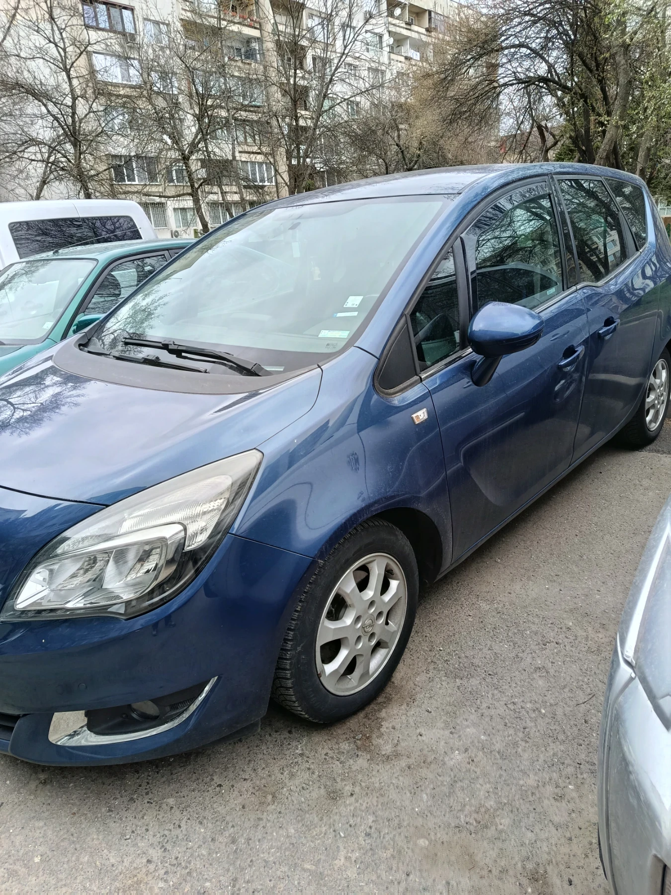 Opel Meriva B, снимка 2 - Автомобили и джипове - 54269968
