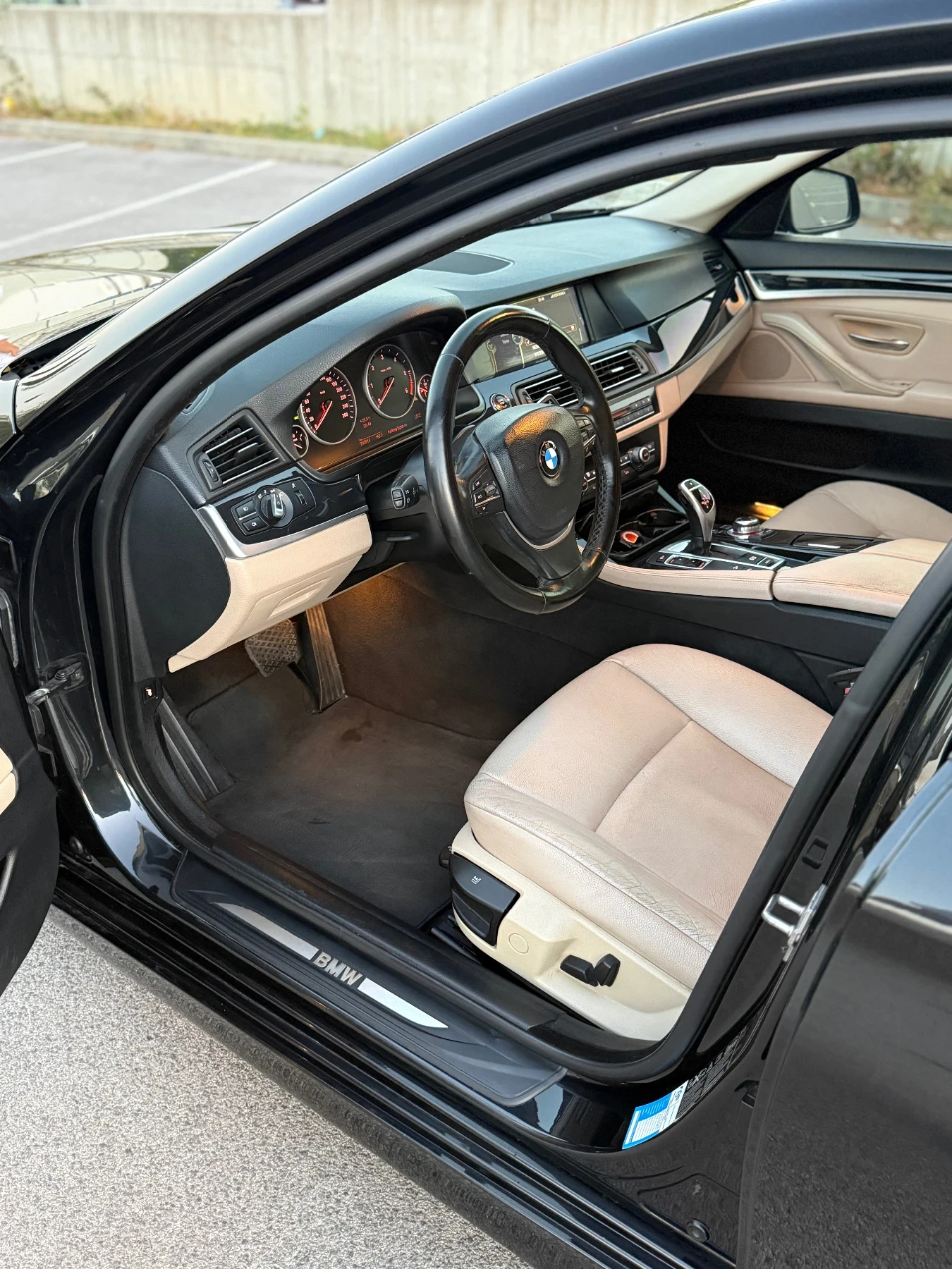 BMW 525 218 кс. Xdrive 2бр. Джанти, снимка 6 - Автомобили и джипове - 55513330
