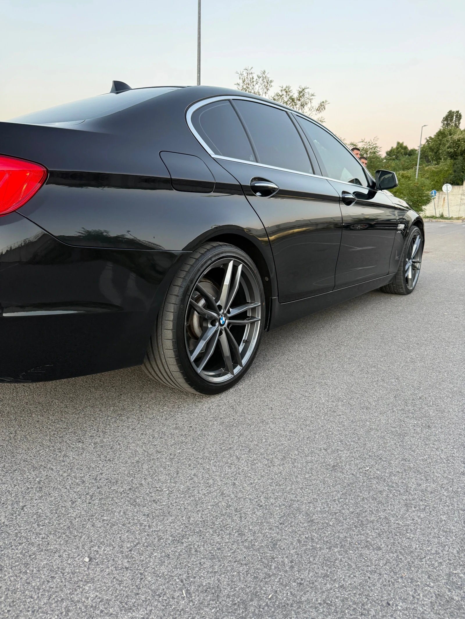 BMW 525 218 кс. Xdrive 2бр. Джанти, снимка 2 - Автомобили и джипове - 55513330