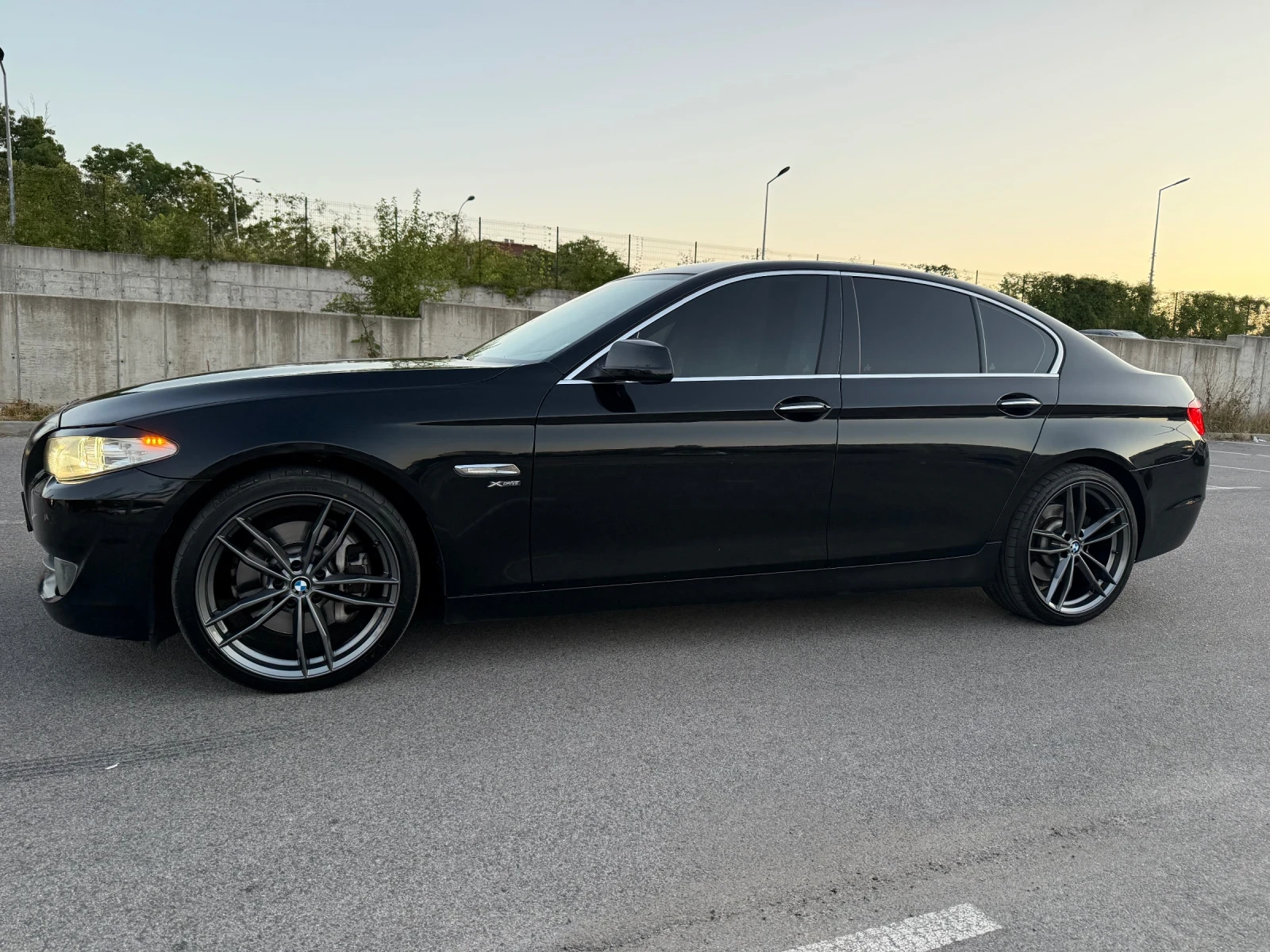 BMW 525 218 кс. Xdrive 2бр. Джанти, снимка 4 - Автомобили и джипове - 55513330