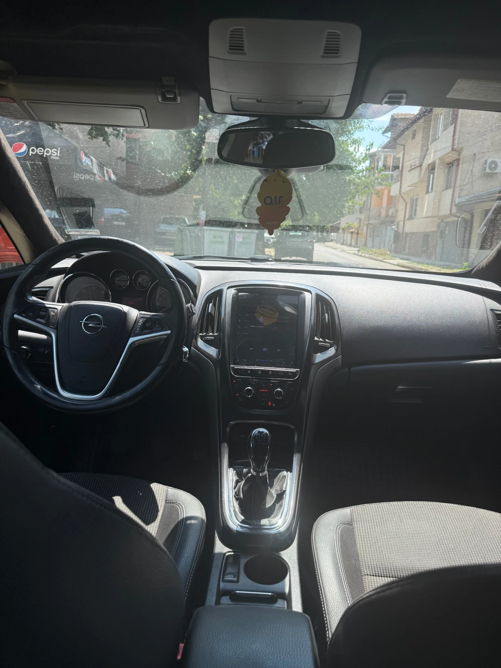 Opel Astra Колата е в перфектно състояния .Нов съединител .Но, снимка 8 - Автомобили и джипове - 56058870