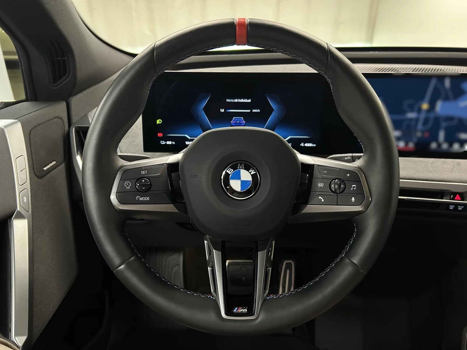 BMW iX M70x/M-SPORT/360/HUD/ICONIC GLOW/SHADOW PACK/H&K/ | Mobile.bg � ����������� 10