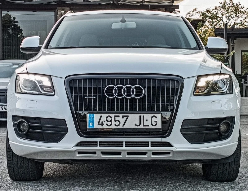 Audi Q5 2.0TDI QUATTRO, снимка 3 - Автомобили и джипове - 42691611