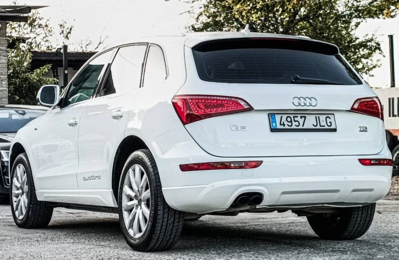 Audi Q5 2.0TDI QUATTRO, снимка 6 - Автомобили и джипове - 42691611