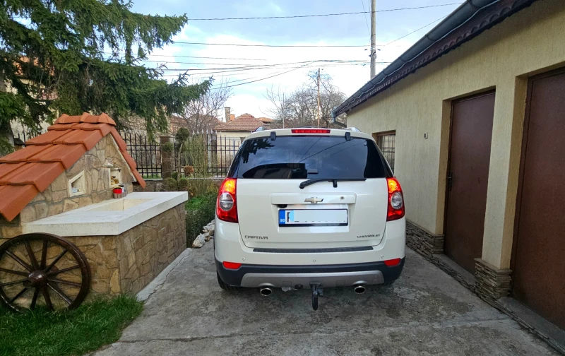 Chevrolet Captiva От България 4х4/газ/клима/7местен/отличен , снимка 6 - Автомобили и джипове - 49580003