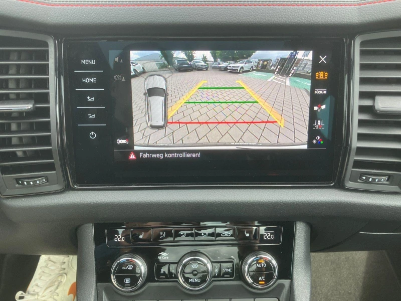 Skoda Kodiaq RS* 2.0 TSI* 4x4* DSG* DISTR* KEYLESS* , снимка 9 - Автомобили и джипове - 51200864