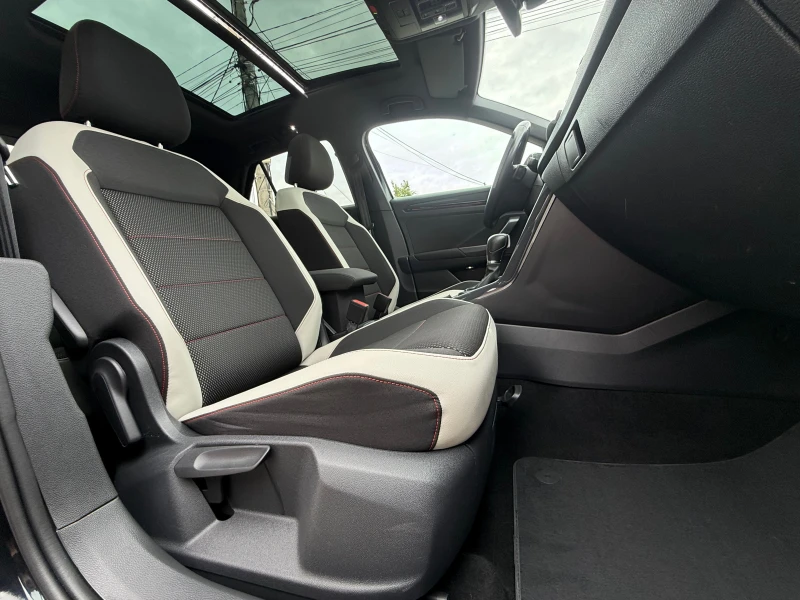 VW T-Roc AVTOMAT-4X4-DIGITAL-ШВЕЙЦАРИЯ-FULL-FULL, снимка 14 - Автомобили и джипове - 51911950