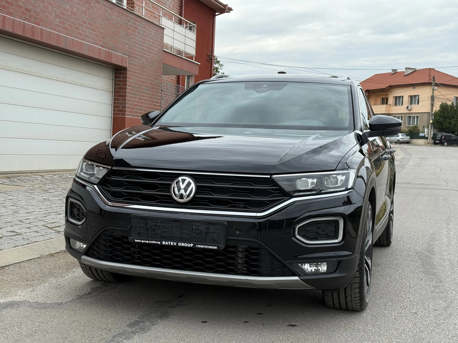 VW T-Roc AVTOMAT-4X4-DIGITAL-ШВЕЙЦАРИЯ-FULL-FULL, снимка 1