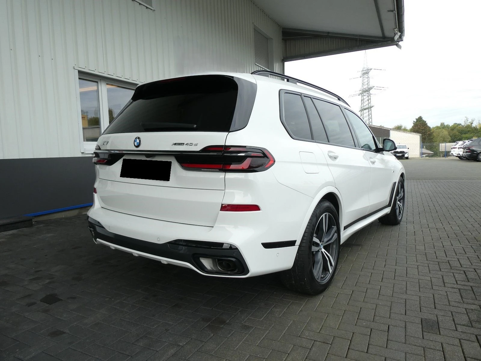 BMW X7 40d/ FACELIFT/ M-SPORT/ HEAD UP/ PANO/ CAMERA/  - изображение 6