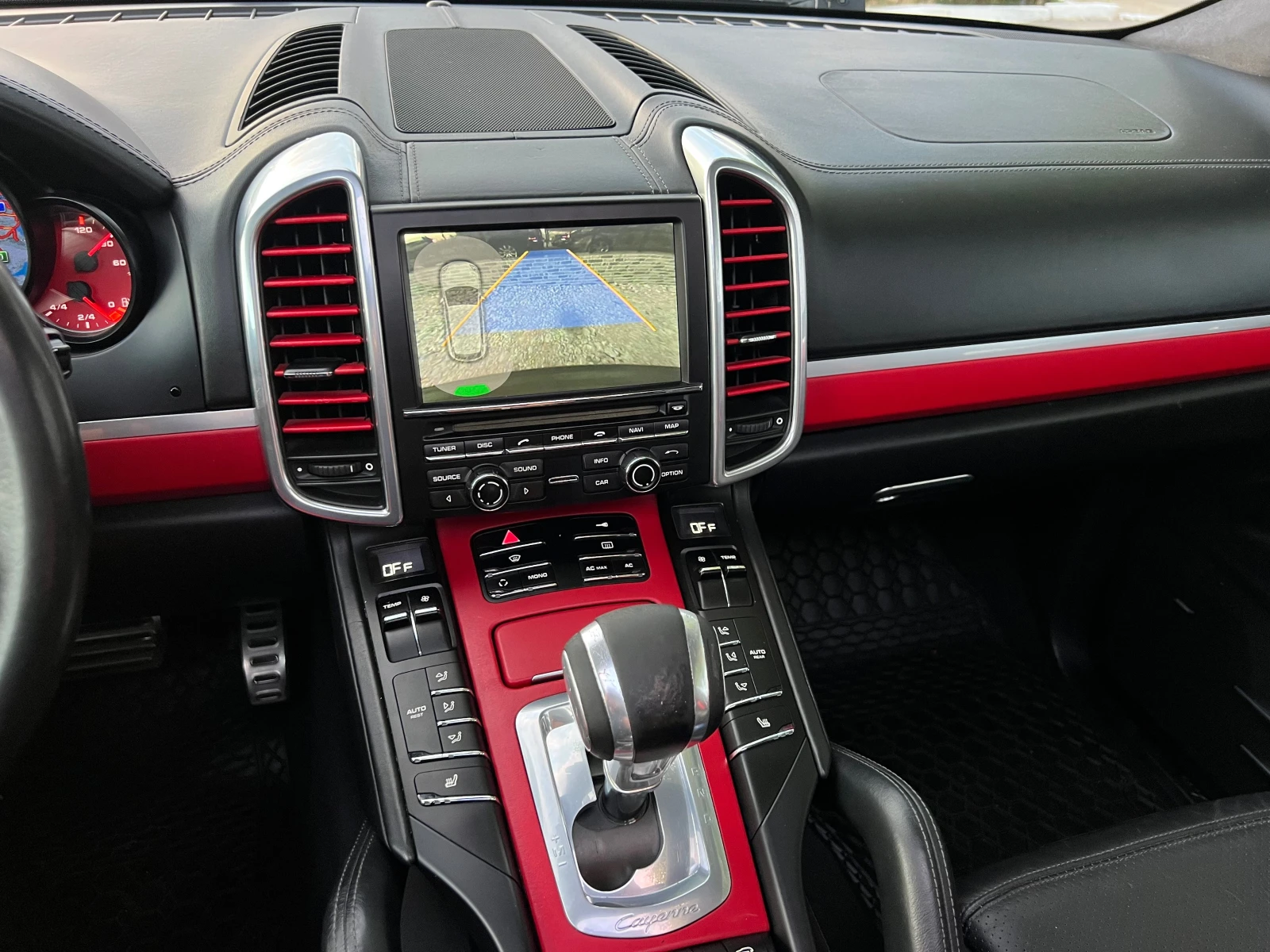 Porsche Cayenne 4.8TURBO PANORAMA/2xTW/XENON/NAVI/PODGREV/KOJA/TOP | Mobile.bg   16