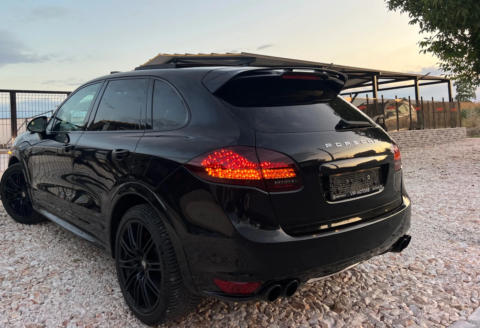 Porsche Cayenne 4.8TURBO PANORAMA/2xTW/XENON/NAVI/PODGREV/KOJA/TOP - изображение 4