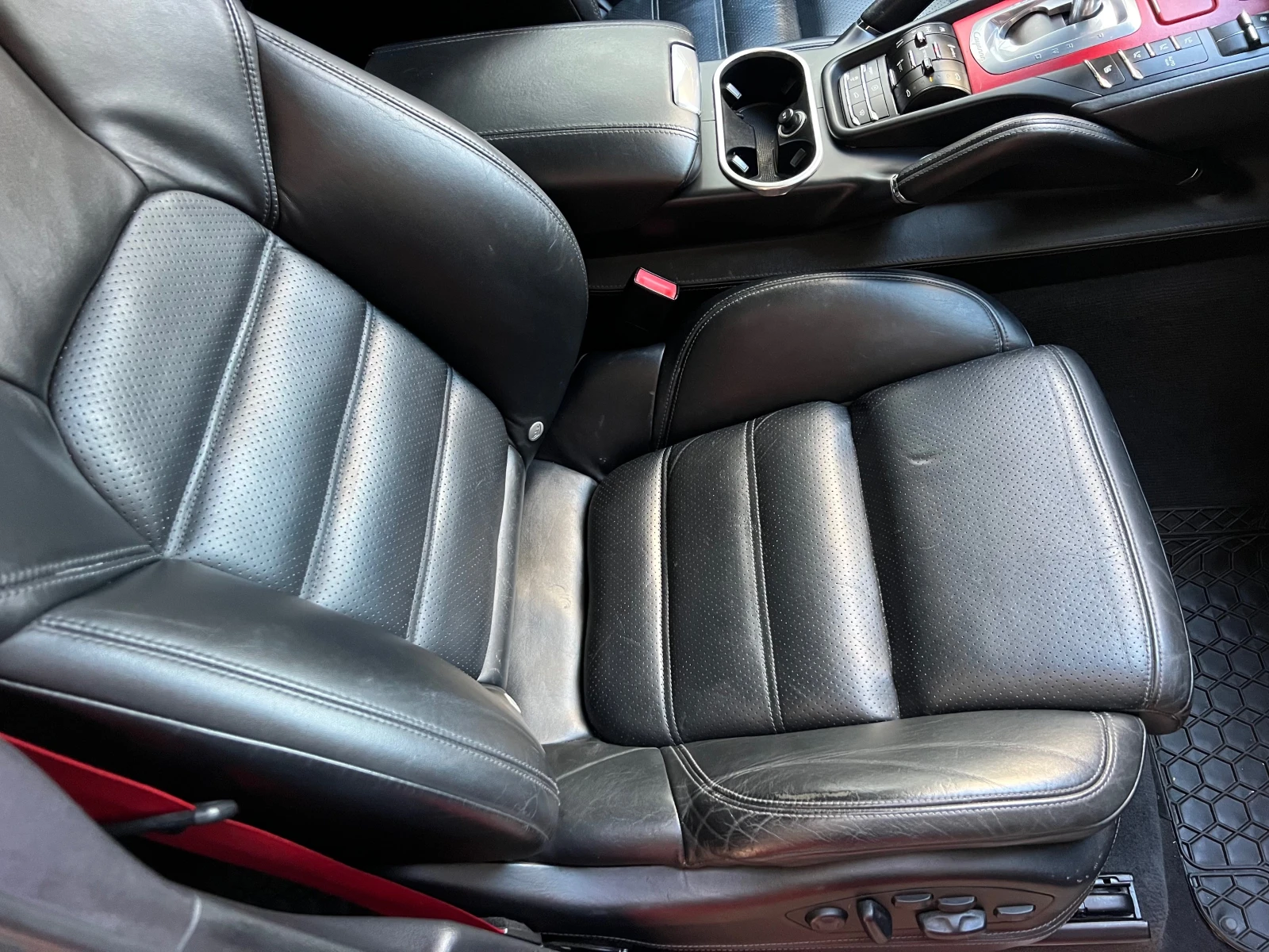 Porsche Cayenne 4.8TURBO PANORAMA/2xTW/XENON/NAVI/PODGREV/KOJA/TOP | Mobile.bg   13