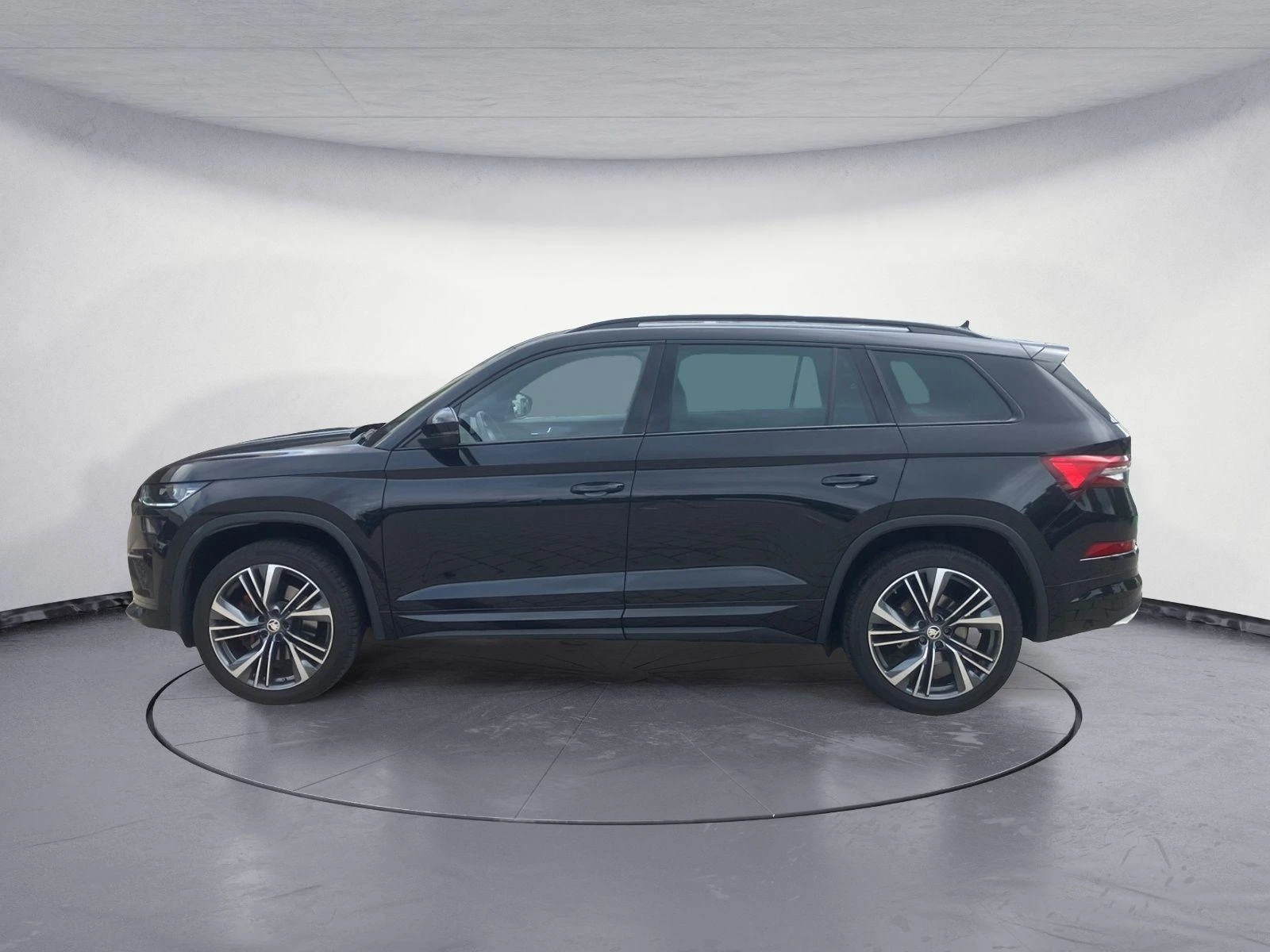 Skoda Kodiaq RS* 2.0 TSI* 4x4* DSG* DISTR* KEYLESS*  - изображение 6