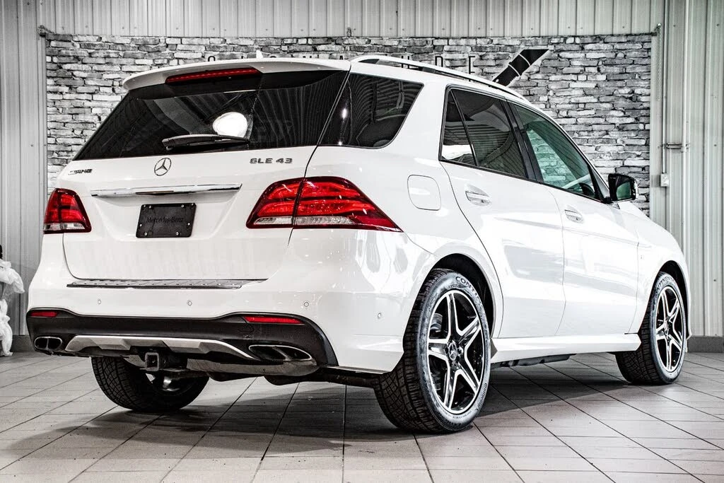 Mercedes-Benz GLE 43 AMG * АВТО КРЕДИТ* ЦЕНА ДО БГ * Сервизна история *  - изображение 5