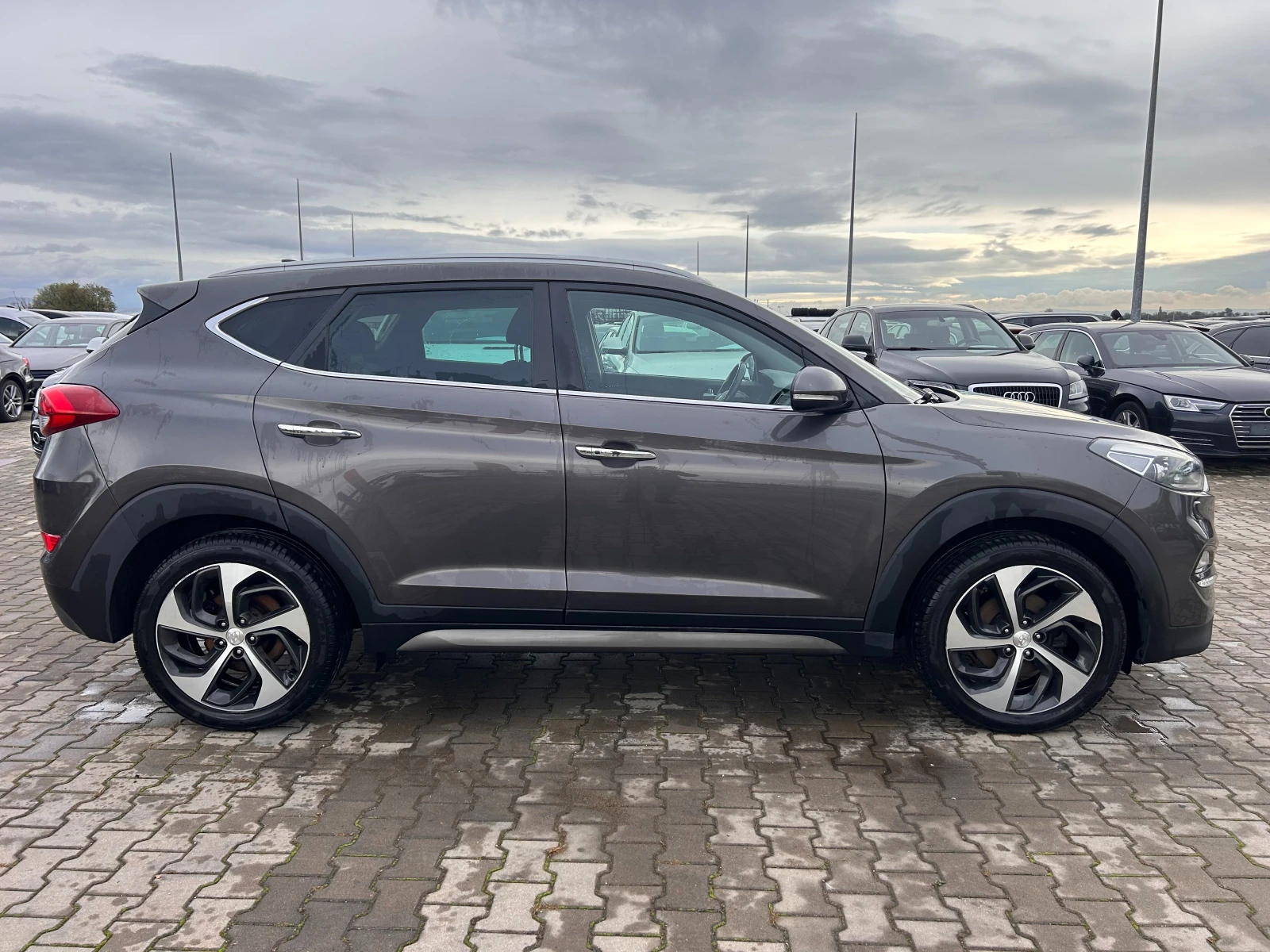 Hyundai Tucson 2.0CRDI 4WD KOJA/NAVI/KAMERA EURO 6 - изображение 5