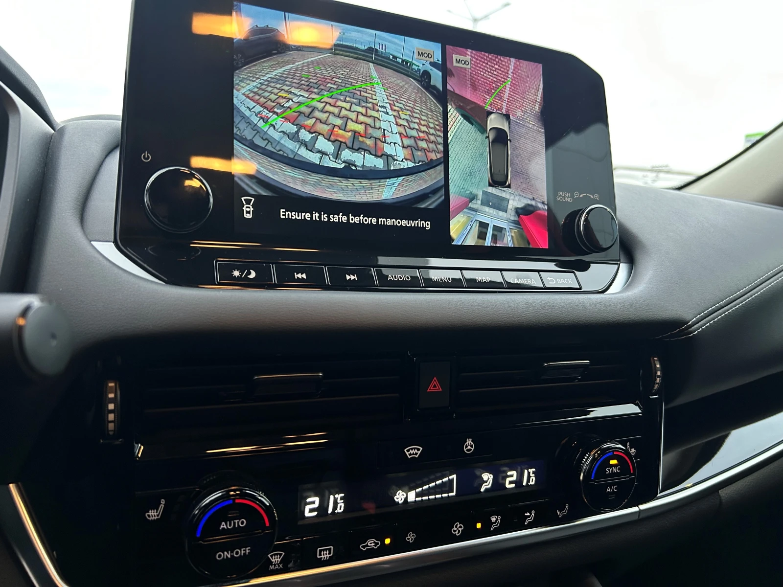 Nissan Qashqai 1.3 DDT N-Connecta A/T - изображение 6