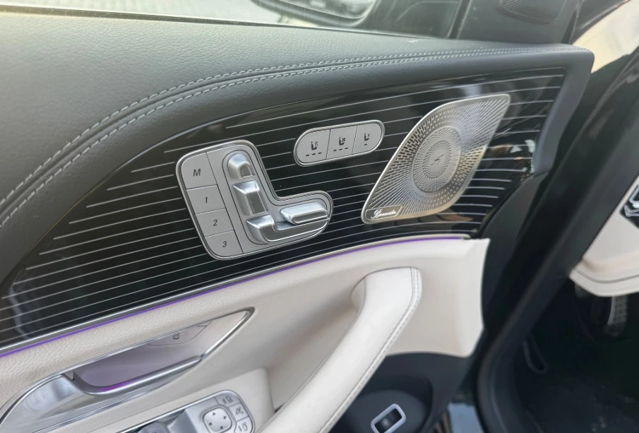 Mercedes-Benz GLE 53 4MATIC AMG line, снимка 9 - Автомобили и джипове - 53907786