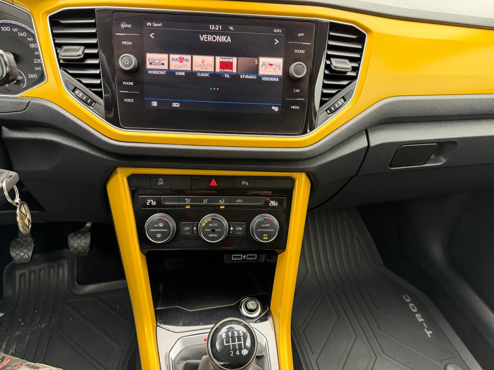 VW T-Roc 2.0d, 4-motion, снимка 8 - Автомобили и джипове - 54067968