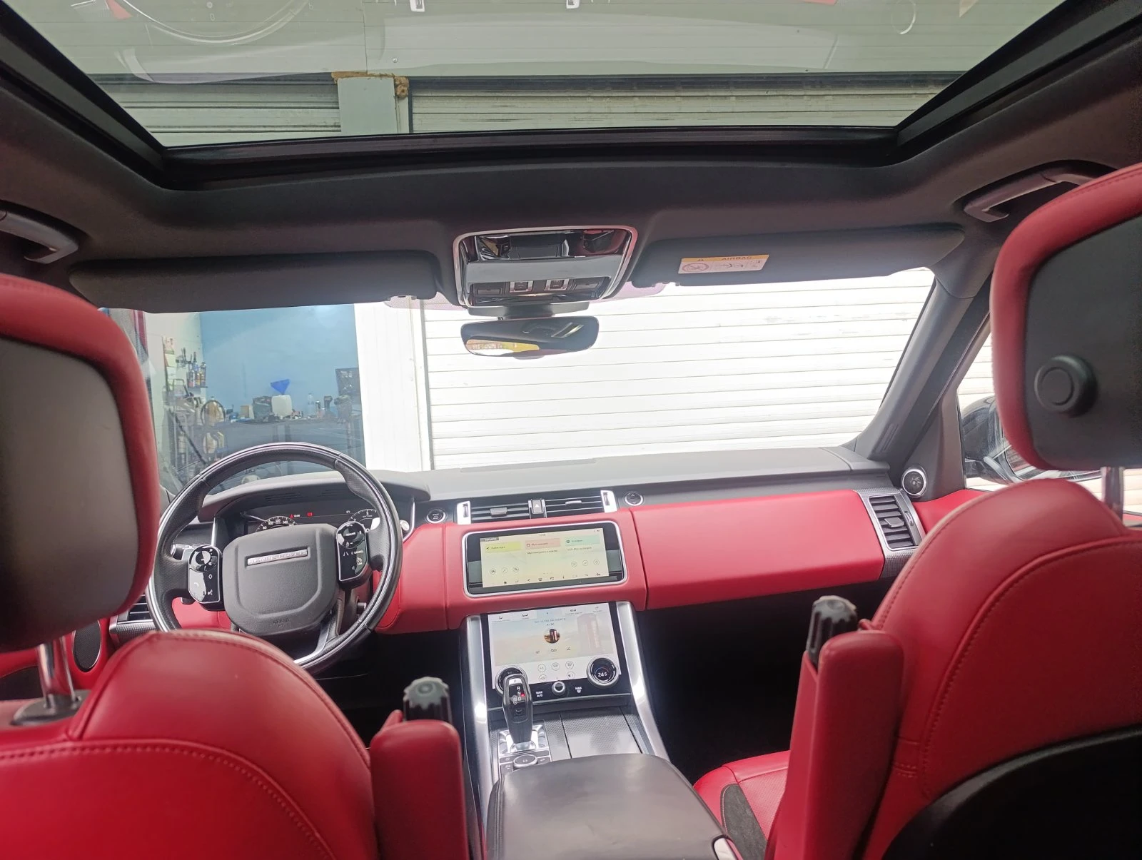 Land Rover Range Rover Sport 3.0 HSE Dynamic/Matrix /Pano, снимка 11 - Автомобили и джипове - 54166192