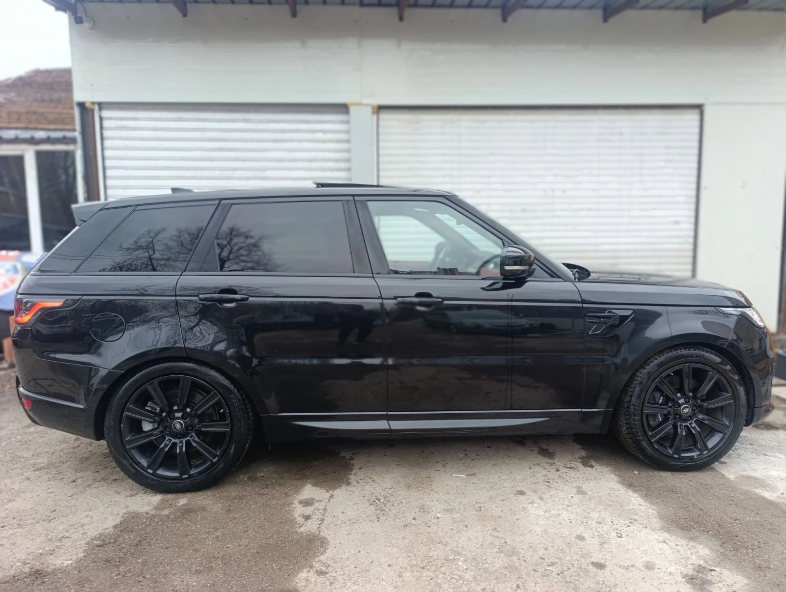 Land Rover Range Rover Sport 3.0 HSE Dynamic/Matrix /Pano, снимка 9 - Автомобили и джипове - 54166192