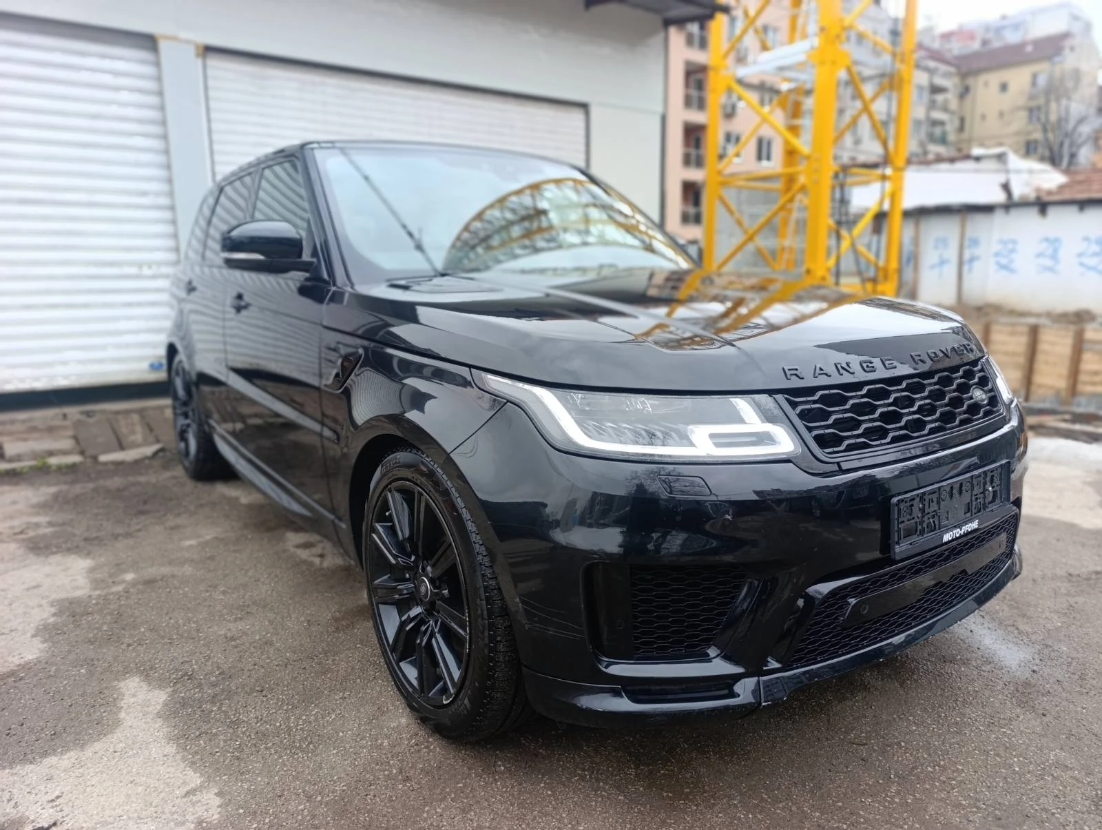 Land Rover Range Rover Sport 3.0 HSE Dynamic/Matrix /Pano, снимка 3 - Автомобили и джипове - 54166192